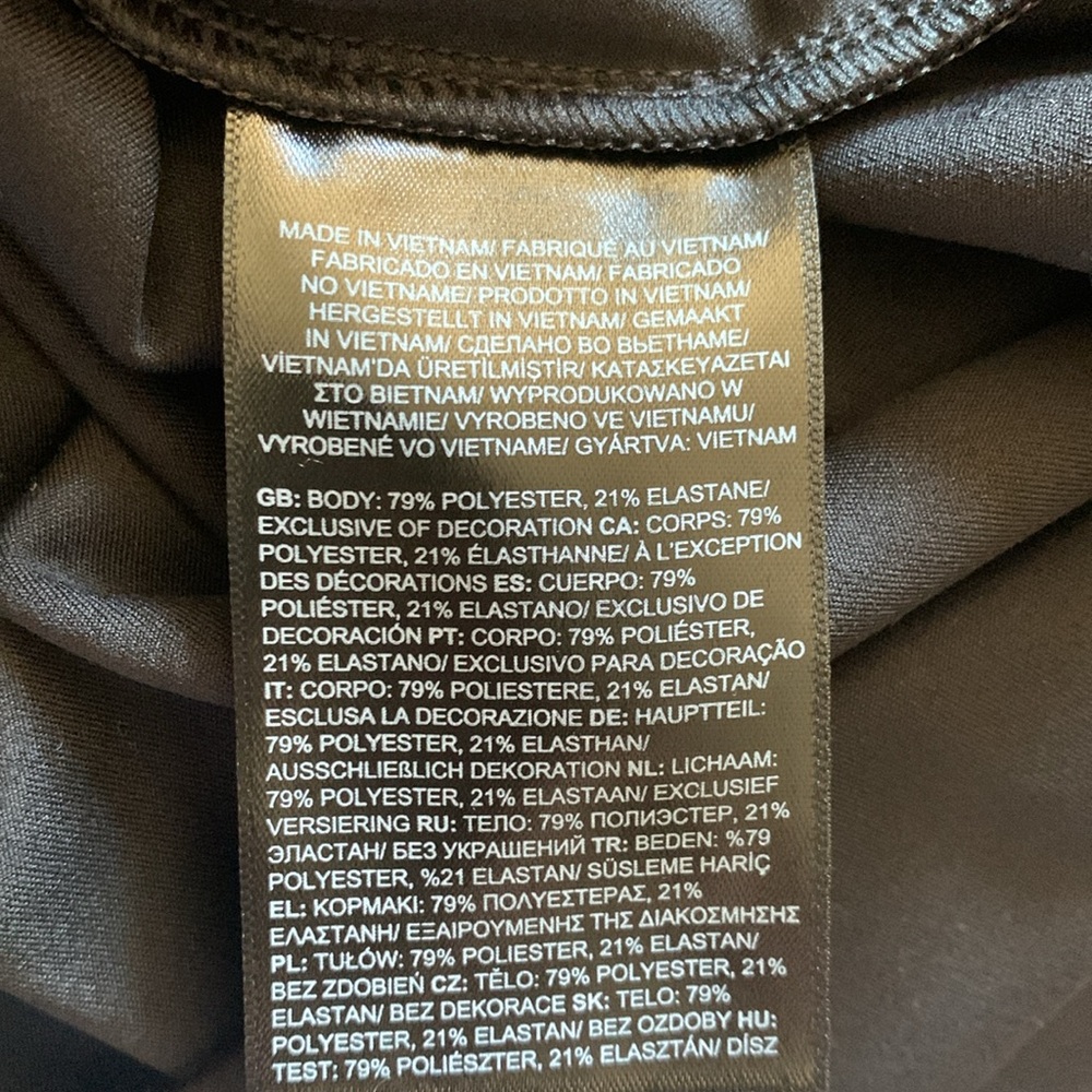 WOMEN'S THE NORTH FACE | DUNE SKY TANK | BLACK - Picture 3 of 9